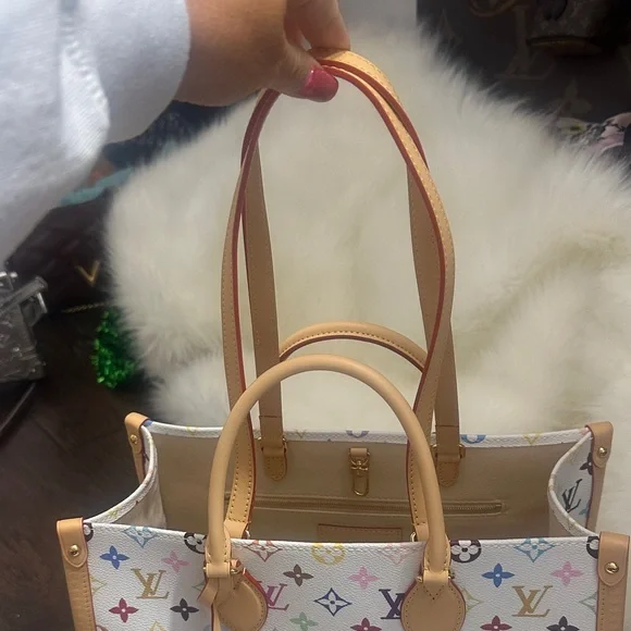 Multicolor Monogram Inspired On The Go Tote style bag. New never used - Picture 2 of 16